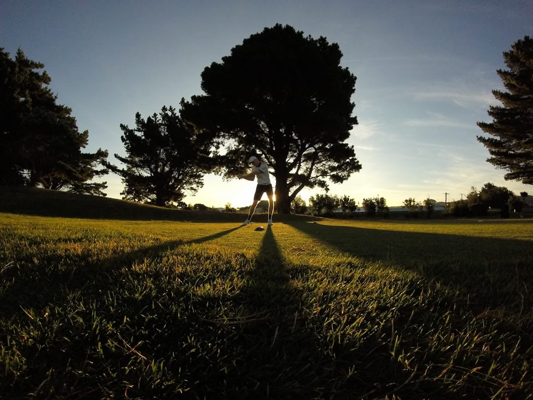 découvrez l'importance de la longueur des parcours de golf et comment elle impacte votre stratégie de jeu. apprenez à connaître les différentes tailles de parcours et optimisez votre expérience sur le green.